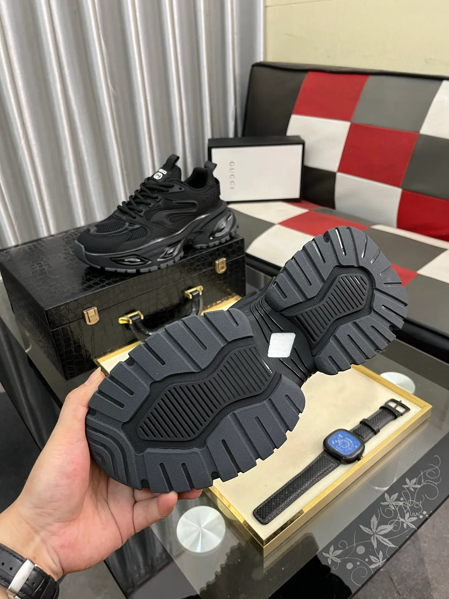 Men's shoes💰480⌚️⌚️【GUCCI】Gaobang casual and fashionable men's shoes👟hot style💥simple and elegant style, exclusive for trendy men. Unique official website latest brand elements👑Gucci original decoration, fashionable and generous, original calfskin fabric➕Comfortable leather lining ✅Size: 38-44, 2⃣️colors available